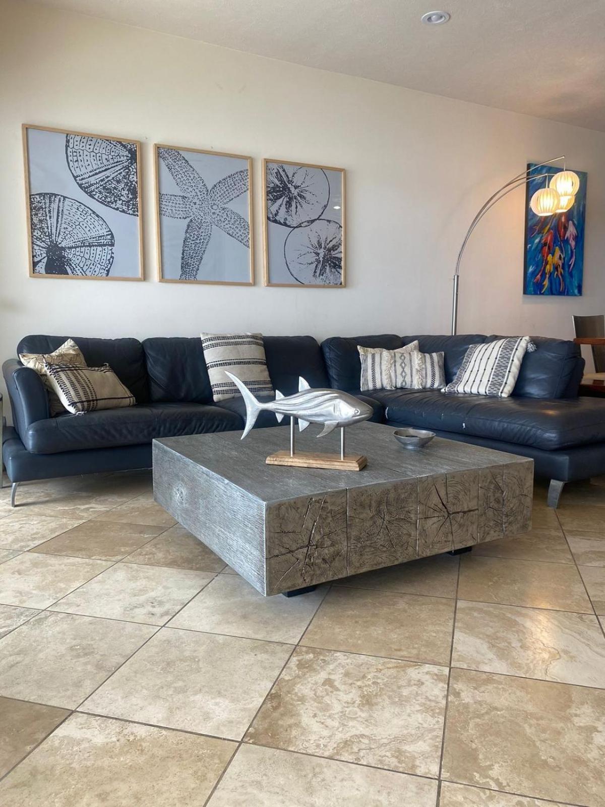 Apartment Playa Blanca - 9th Floor Ocean Views!